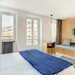 Montholon Parijs
