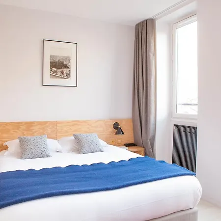 Hotell Montholon