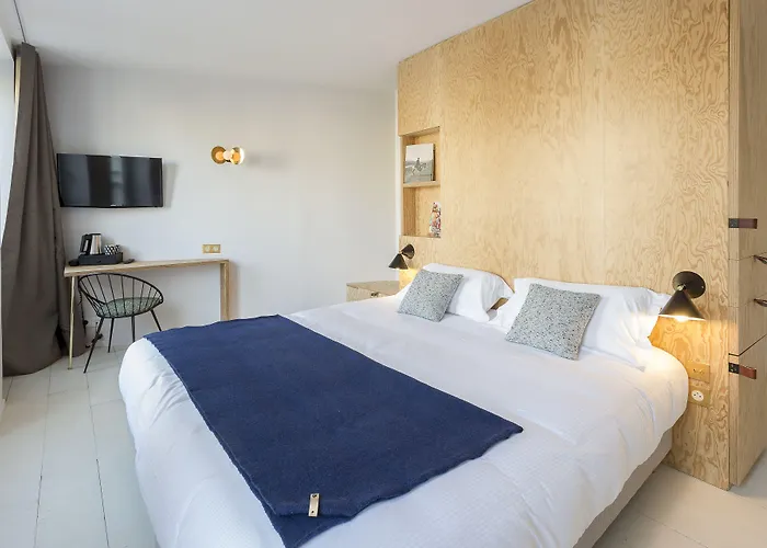 Hotell Montholon Paris