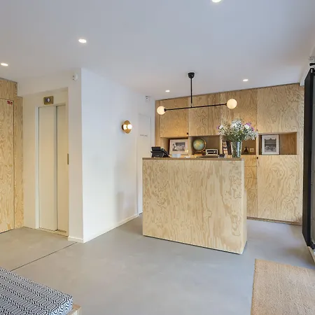 Szálloda Montholon 3*