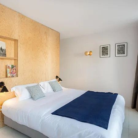 Montholon Otel