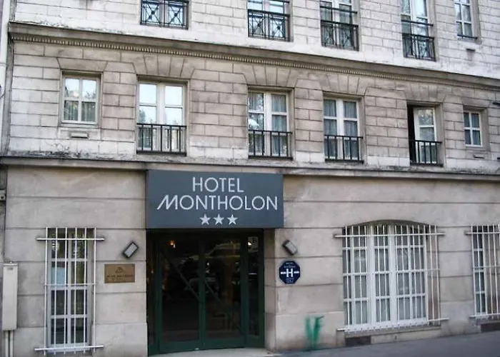 Montholon Parijs